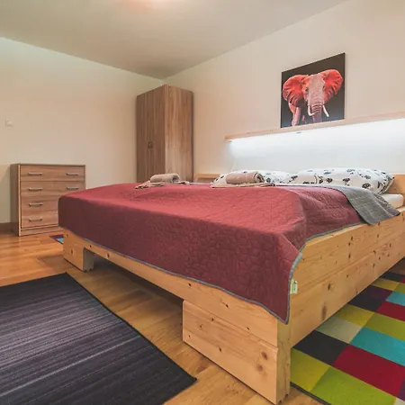 Filip Apartment *